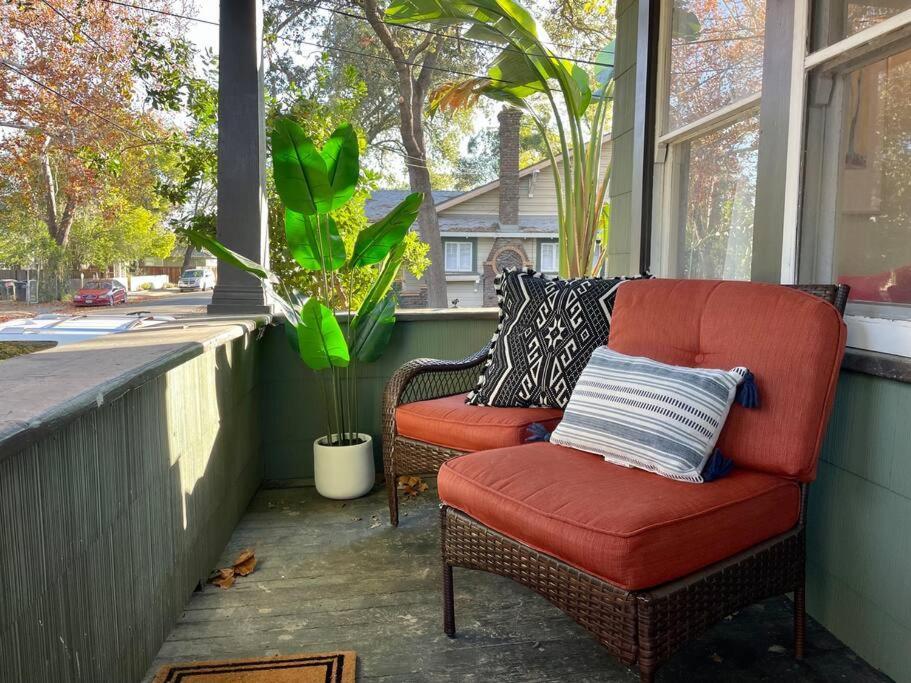 Artists Bungalow Arcade King Beds Near The Beat Sacramento Exterior foto